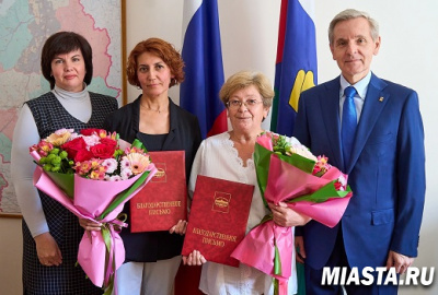 Сотрудники «Почты России» получили благодарственные письма Тюменской областной Думы