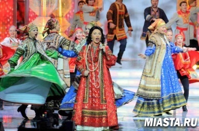 Надежда Бабкина не только спела, но и поговорила с тоболяками о культуре