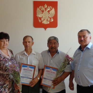 Награждены лучшие страхователи Исетского района