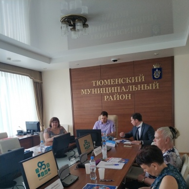 Заместитель управляющего Отделением ПФР Виталий Левенков провел семинар с трудовыми коллективами Тюменского района